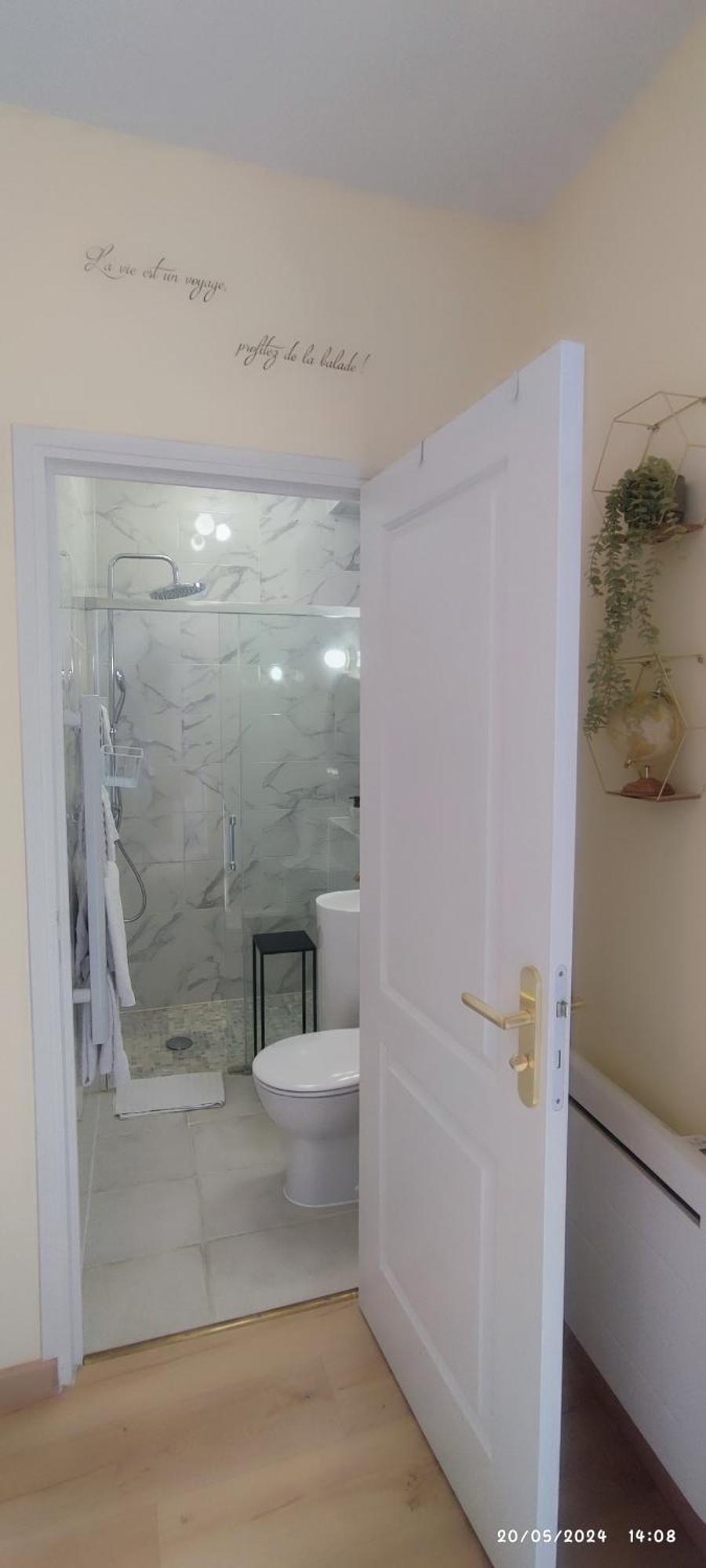 Le Cocoon Dore Poitiers Luaran gambar