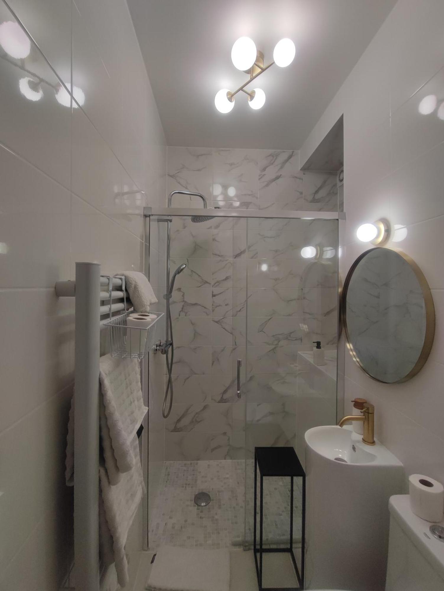 Le Cocoon Dore Poitiers Luaran gambar